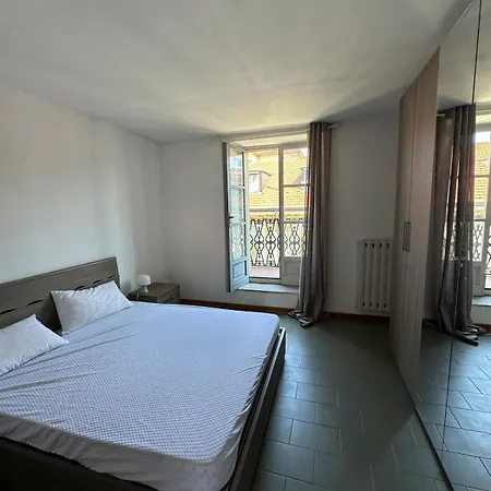 Floor With Terrace In The Heart Of Turin