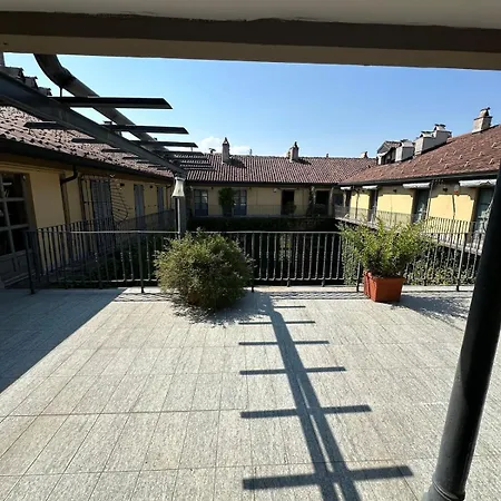 Lägenhet Floor With Terrace In The Heart Of Turin