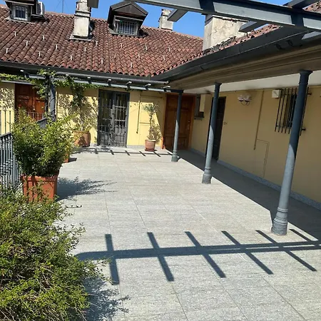 Floor With Terrace In The Heart Of